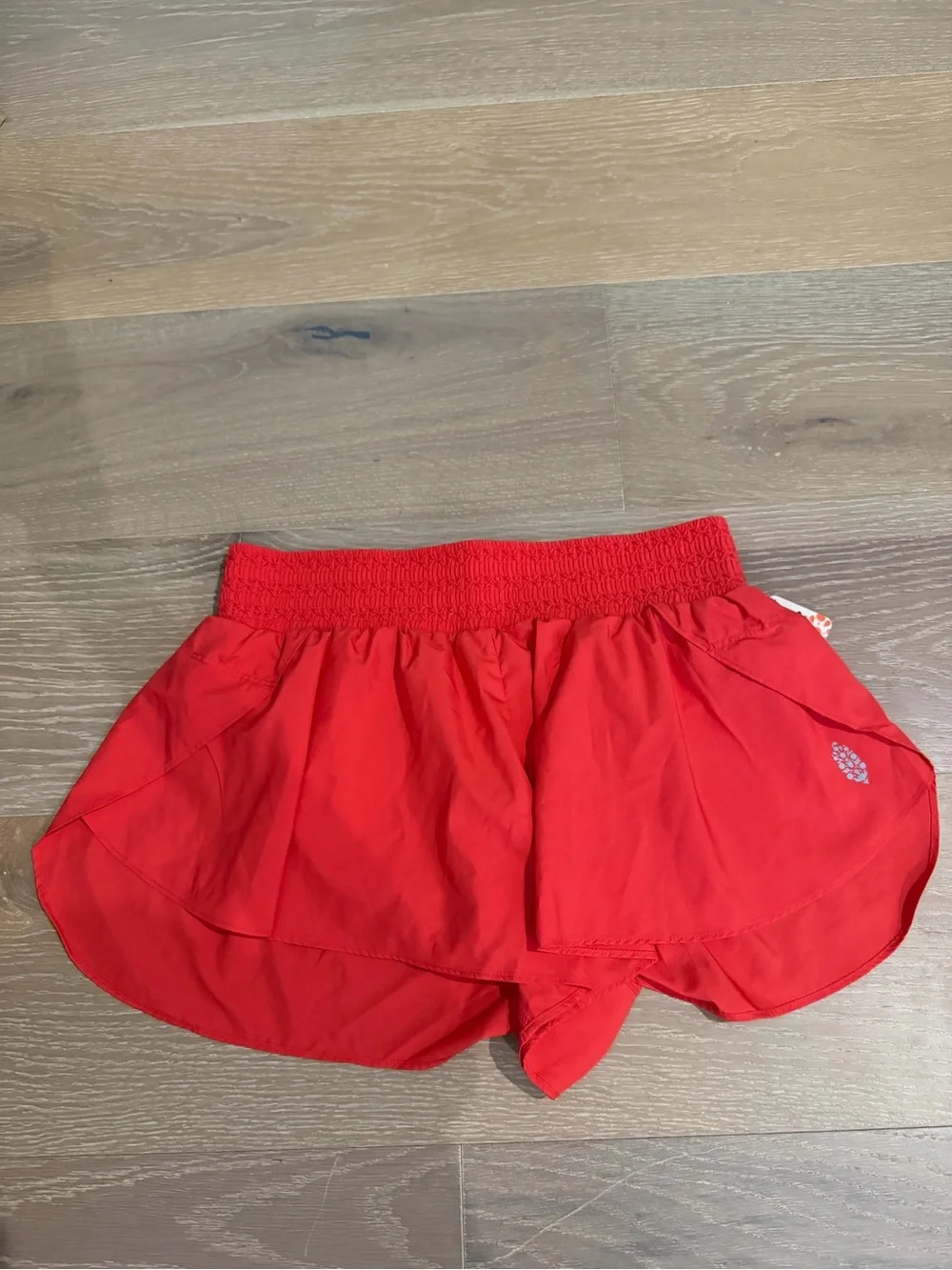 Red Element Shorts Free People Movement - Picture 2 of 5